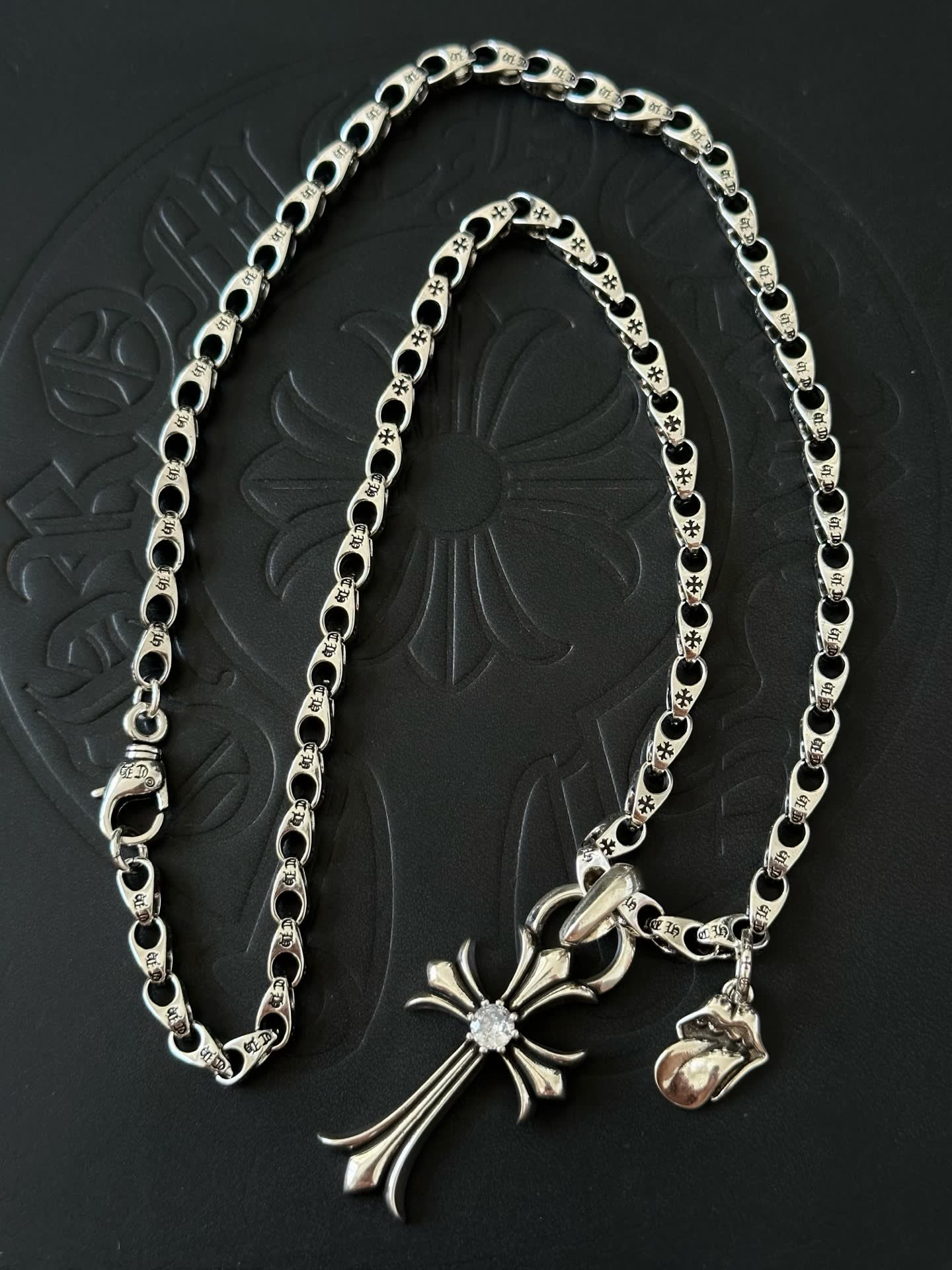 Chrome Hearts Silver Cross Pendant Necklace